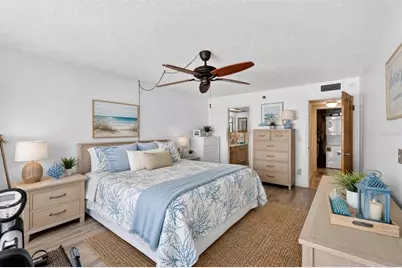 900 Gulf Boulevard #303, Indian Rocks Beach, FL 33785 - Photo 6