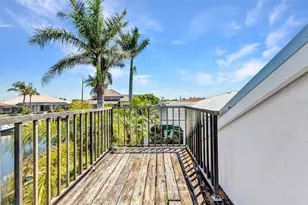 2718 St Thomas Dr, Punta Gorda, FL 33950 - Photo 48