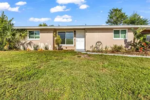573 Skylark Ln NW, Port Charlotte, FL 33952 - Photo 2