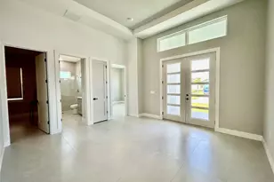 15109 Aquarius Cir, Port Charlotte, FL 33981 - Photo 4