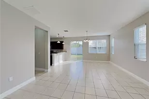 7033 Feather Wood Dr, Ruskin, FL 33573 - Photo 10