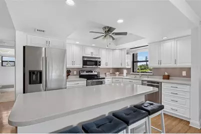 1610 Islamorada Boulevard #61B, Punta Gorda, FL 33955 - Photo 2