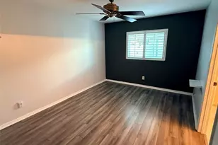 3254 Chastain St, North Port, FL 34287 - Photo 12