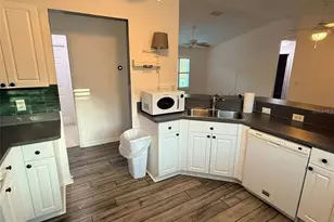 3254 Chastain St, North Port, FL 34287 - Photo 8
