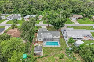 3727 Prado Dr, Sarasota, FL 34235 - Photo 46