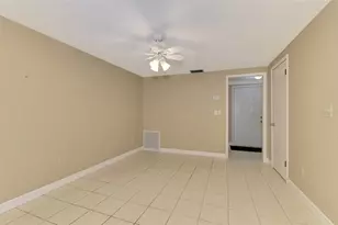3727 Prado Dr, Sarasota, FL 34235 - Photo 24