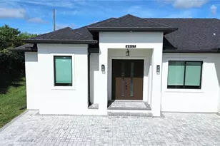4317 Meager Cir, Port Charlotte, FL 33948 - Photo 4