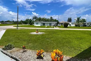 721 Sharon Circle, Port Charlotte, FL 33952 - Photo 4