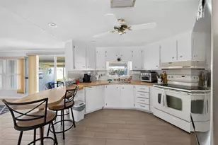 13 S Marina Plaza, Englewood, FL 34223 - Photo 30