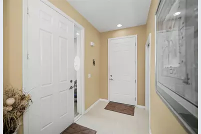 25545 Heritage Lake Boulevard #21, Punta Gorda, FL 33983 - Photo 10