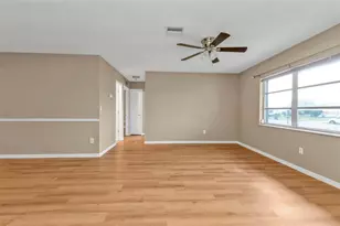 8172 Trionfo Ave, North Port, FL 34287 - Photo 8