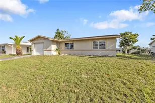 8172 Trionfo Ave, North Port, FL 34287 - Photo 4
