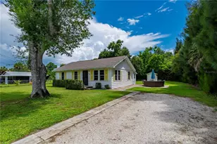 809 Burland St, Punta Gorda, FL 33950 - Photo 2