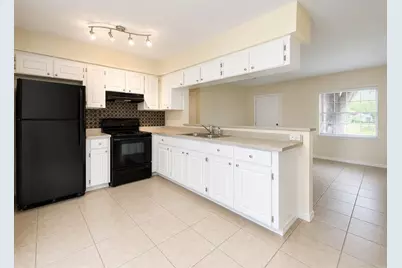 3113 Woodhill Road, Winter Haven, FL 33881 - Photo 6