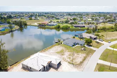 1227 NW 20th Place, Cape Coral, FL 33993 - Photo 2