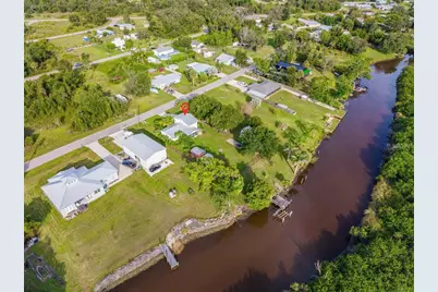 195 Summerset Drive, Punta Gorda, FL 33982 - Photo 4