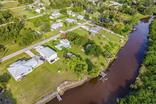 195 Summerset Dr, Punta Gorda, FL 33982 - Photo 4