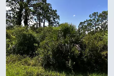 De Miranda Avenue, North Port, FL 34287 - Photo 2
