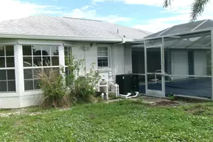 2141 Peterborough Rd, Punta Gorda, FL 33983 - Photo 4