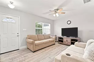 10100 Amelia Ave, Englewood, FL 34224 - Photo 12