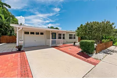 617 W Olympia Avenue, Punta Gorda, FL 33950 - Photo 2