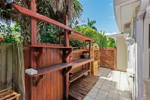 617 W Olympia Ave, Punta Gorda, FL 33950 - Photo 26