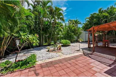 617 W Olympia Avenue, Punta Gorda, FL 33950 - Photo 38
