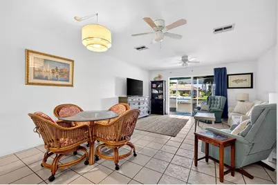 1424 Mediterranean Drive #112, Punta Gorda, FL 33950 - Photo 8