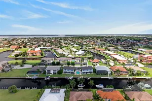 1424 Mediterranean Dr, Punta Gorda, FL 33950 - Photo 34