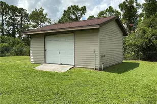 1237 N Cranberry Blvd, North Port, FL 34286 - Photo 4