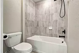 17809 Polo Trl, Bradenton, FL 34211 - Photo 34