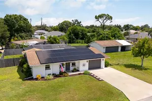 751 Nantucket Rd, Venice, FL 34293 - Photo 1