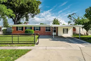 6913 W Clifton St, Tampa, FL 33634 - Photo 1
