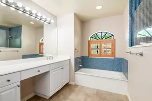 572 Toledo Rd, North Port, FL 34287 - Photo 24