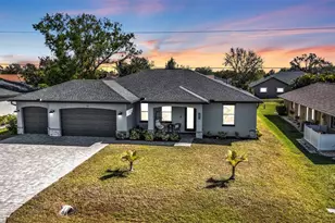 206 Santarem Cir, Punta Gorda, FL 33983 - Photo 22