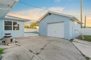 20439 Peachland Blvd, Port Charlotte, FL 33954 - Photo 54