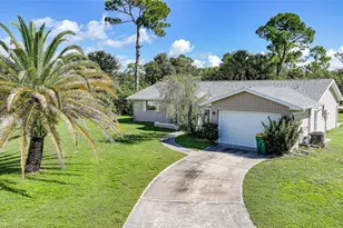 2448 Staver St, Port Charlotte, FL 33980 - Photo 4