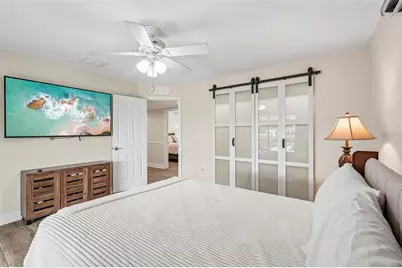 289 W Tarpon Boulevard NW, Port Charlotte, FL 33952 - Photo 4