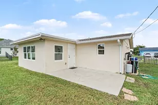 305 Shell Rd, Venice, FL 34293 - Photo 42