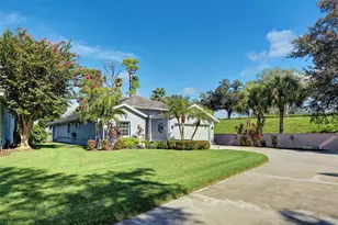 3199 Village Ln, Port Charlotte, FL 33953 - Photo 6