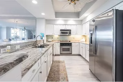 3329 Sunset Key Circle #107, Punta Gorda, FL 33955 - Photo 12