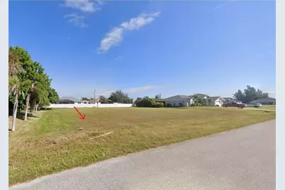 115 NW 13th Terrace, Cape Coral, FL 33993 - Photo 2