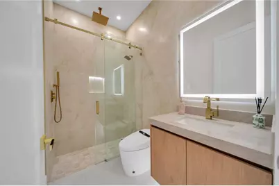 2421 N Santa Barbara Boulevard N, Cape Coral, FL 33993 - Photo 24