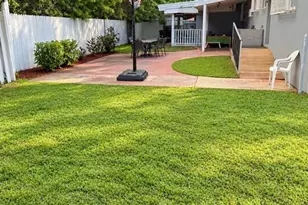 8230 N Bayshore Dr, Miami, FL 33138 - Photo 20