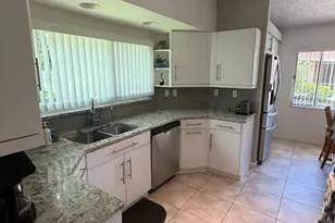 608 Marcus St, Venice, FL 34285 - Photo 10