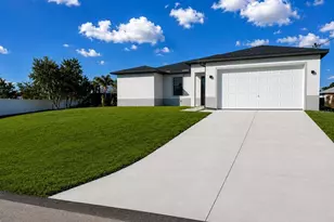 2614 71th W, Lehigh Acres, FL 33971 - Photo 2
