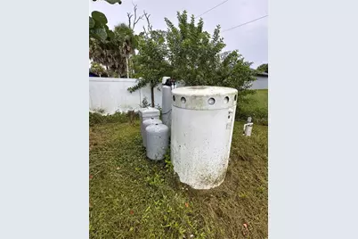 16842 Toledo Blade Boulevard, Port Charlotte, FL 33954 - Photo 12