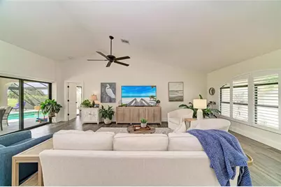 425 Monaco Drive, Punta Gorda, FL 33950 - Photo 10