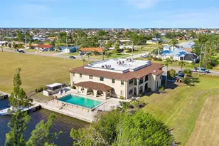 1217 Aqui Esta Dr, Punta Gorda, FL 33950 - Photo 2