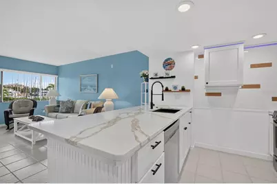 3160 Matecumbe Key Road #218, Punta Gorda, FL 33955 - Photo 10